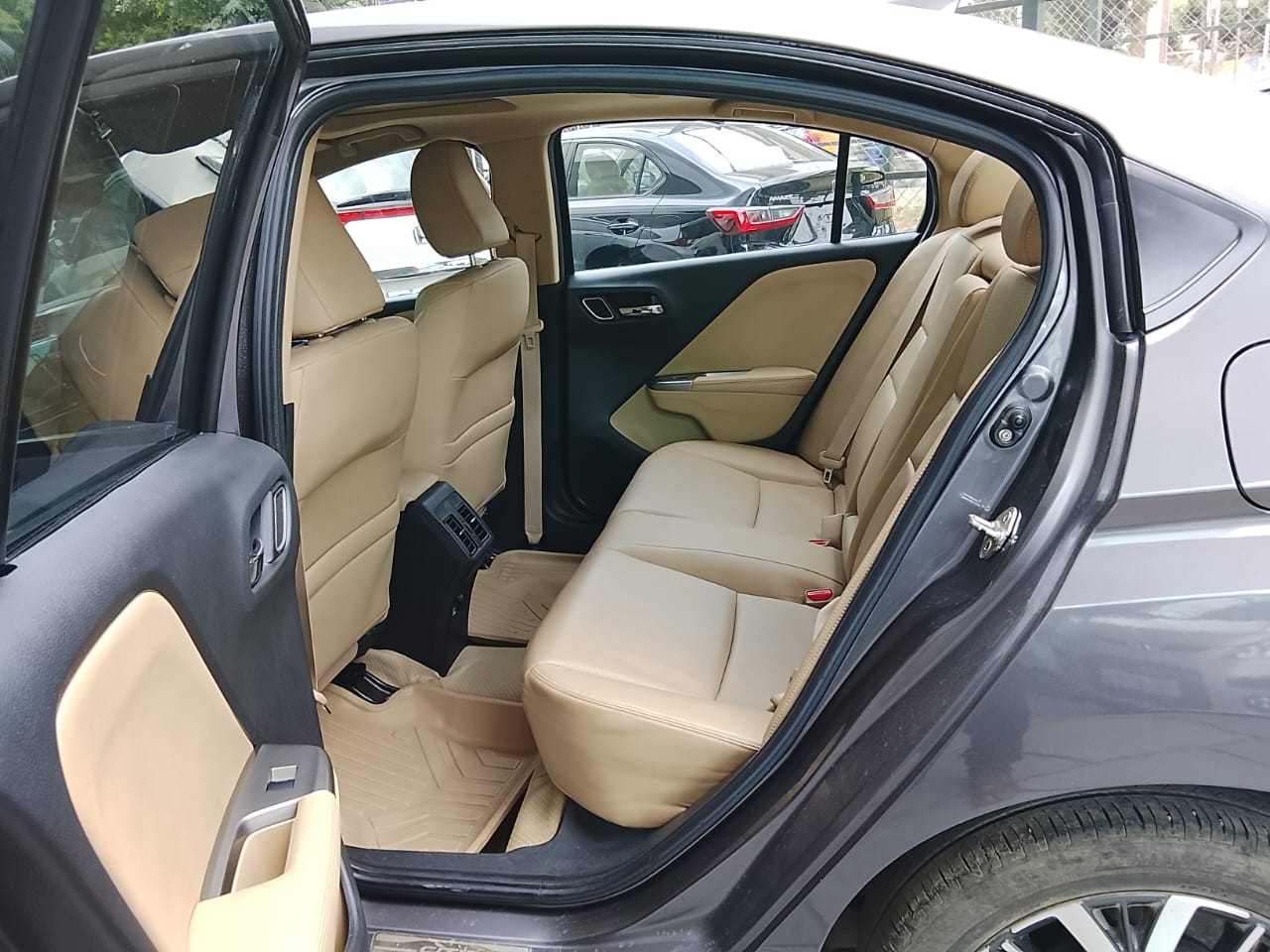 Honda City(2017-2020) Zx Diesel